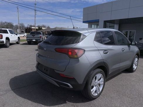 Used 2025 Buick Encore GX Preferred FWD image 11