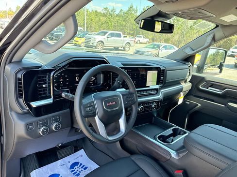New 2026 GMC Sierra 2500 SLT w/ SLT Premium Package AWD/4WD image 10