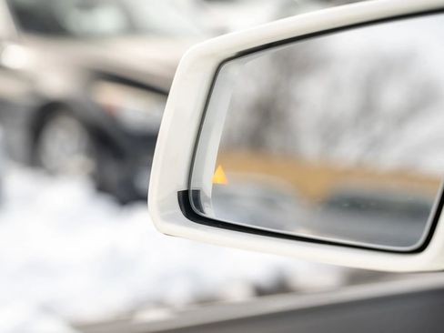 Used 2018 Mercedes-Benz CLA 250 4MATIC image 17