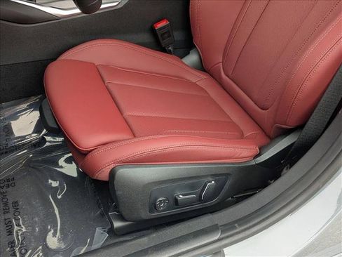 New 2026 BMW 330i xDrive 330i NA xDrive w/ M Sport Package image 4