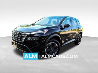 Used 2025 Nissan Rogue SV FWD video 1