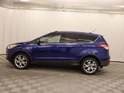Used 2015 Ford Escape Titanium image 2