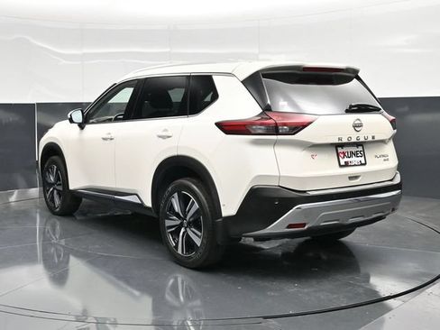Used 2023 Nissan Rogue Platinum AWD/4WD image 12