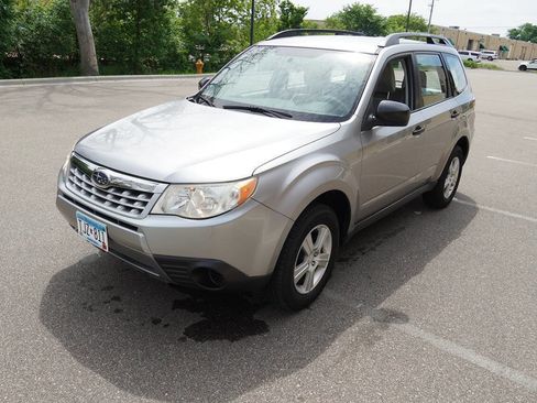 Used 2011 Subaru Forester 2.5X AWD/4WD image 9