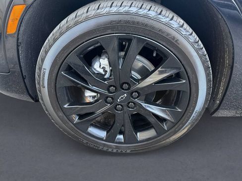 Used 2022 Chevrolet Blazer RS w/ Enhanced Convenience Package AWD/4WD image 9