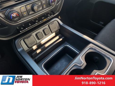 Used 2018 Chevrolet Silverado 1500 LT w/ All Star Edition image 23