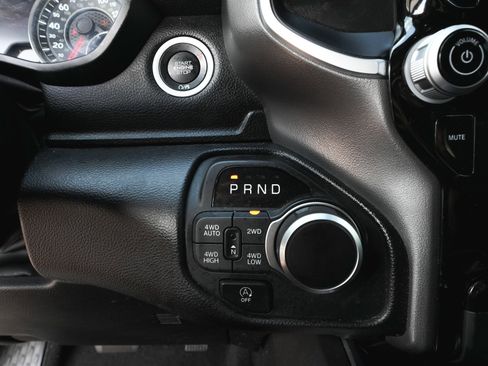 Used 2025 RAM 1500 Big Horn AWD/4WD image 21