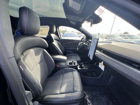 New 2025 Ford Mustang Mach-E GT w/ Interior Protection Package image 27