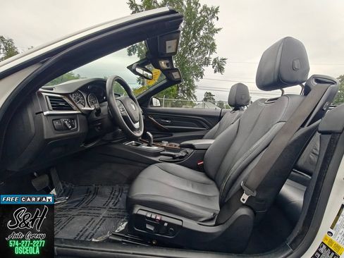 Used 2015 BMW 428i xDrive Convertible AWD/4WD image 18
