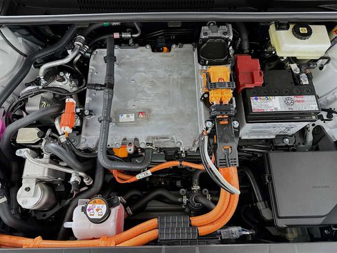 New 2026 Subaru Solterra Premium image 28