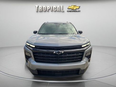 New 2026 Chevrolet Traverse LT w/ Midnight/Sport Edition FWD image 8