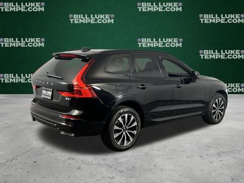 Used 2025 Volvo XC60 B5 Plus image 7