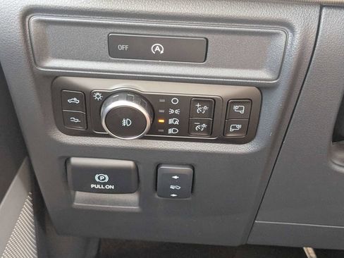 Used 2025 Ford F150 Raptor AWD/4WD image 28