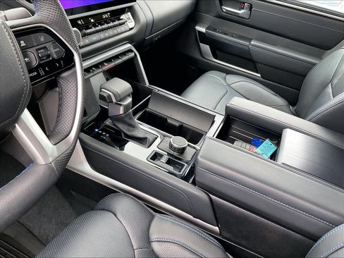 Used 2025 Toyota Tundra Platinum image 20