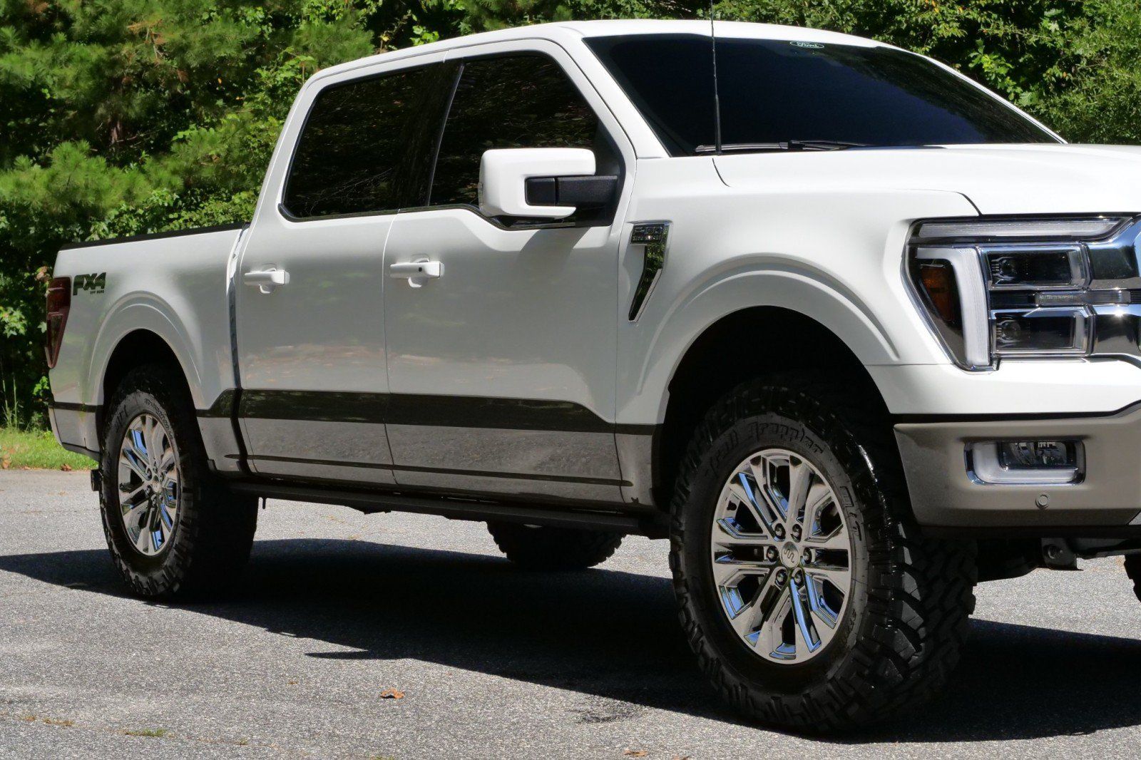 Used 2026 Ford F150 King Ranch w/ Equipment Group 601A High AWD/4WD image 59