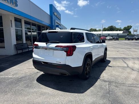 Used 2023 GMC Acadia AT4 w/ Technology Package AWD/4WD image 4