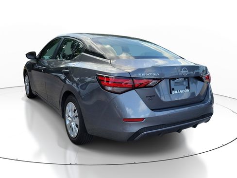 Certified 2025 Nissan Sentra S FWD image 5