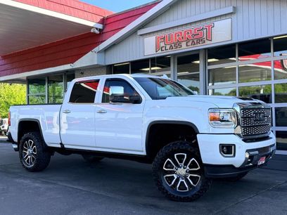 Used 2019 GMC Sierra 2500 Denali w/ Duramax Plus Package
