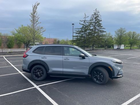 Used 2026 Honda CR-V Sport image 5