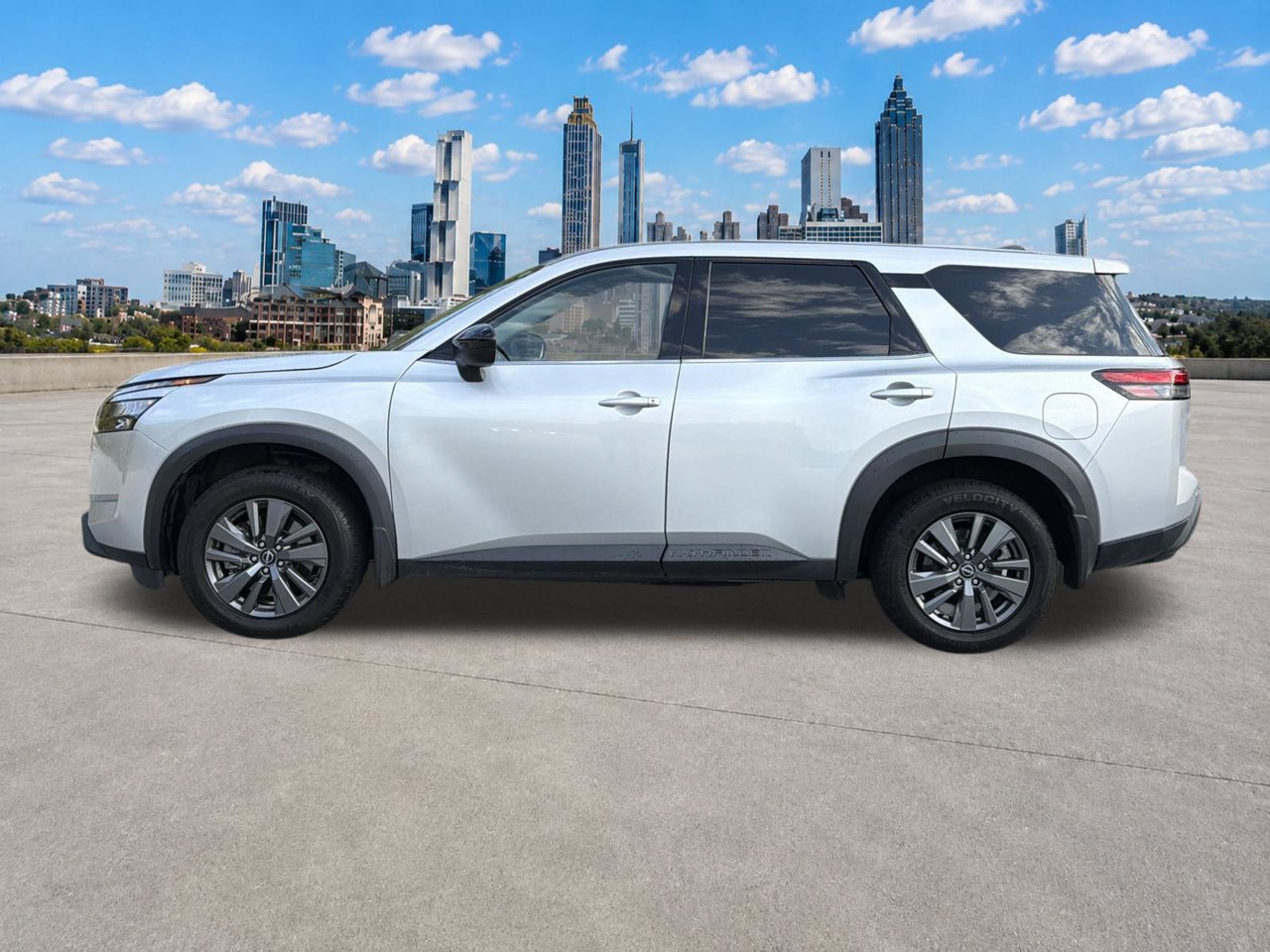 Certified 2023 Nissan Pathfinder S FWD image 20