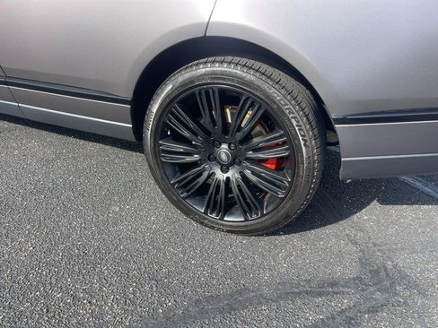 Used 2021 Land Rover Range Rover P525 Westminster Edition image 6