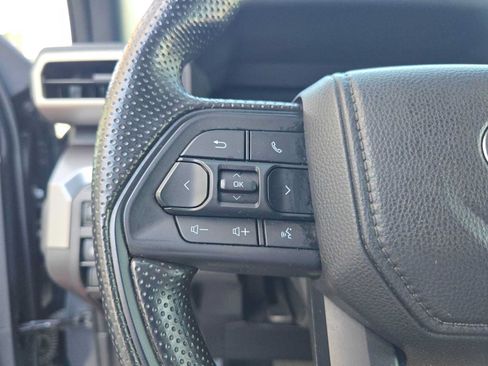 Certified 2025 Toyota Tacoma SR5 AWD/4WD image 32