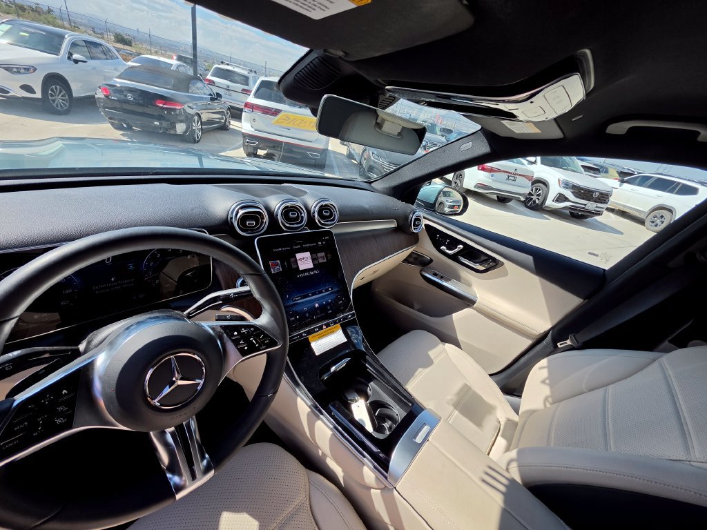 Used 2026 Mercedes-Benz GLC 300 image 13