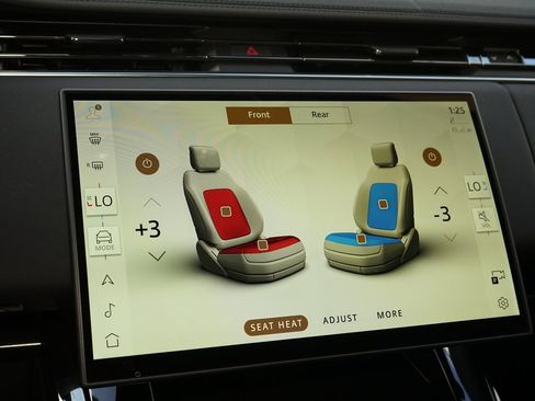 Used 2025 Land Rover Range Rover Sport Dynamic SE image 15