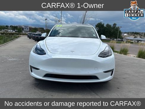 Used 2022 Tesla Model Y Performance AWD/4WD image 2