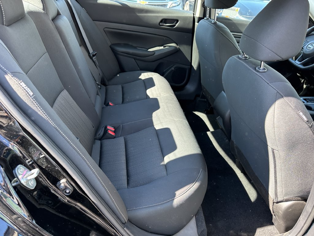 Used 2025 Nissan Altima 2.5 S FWD image 17