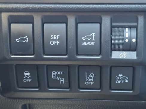 Used 2015 Subaru Outback 2.5i Limited AWD/4WD image 26
