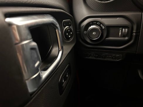 New 2026 Jeep Wrangler Unlimited Rubicon 392 w/ Quick Order Package 27X Moab AWD/4WD image 19