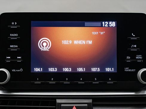 Used 2018 Honda Accord LX image 13