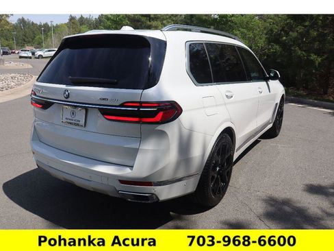 Used 2026 BMW X7 xDrive40i image 7