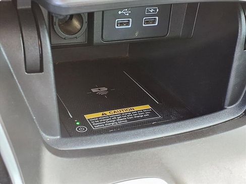 Used 2021 Honda Accord Touring image 16