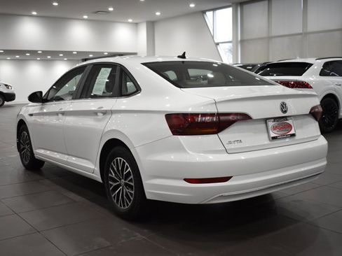 Used 2019 Volkswagen Jetta SEL image 9