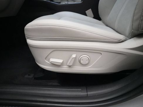 Used 2024 Kia Sorento S w/ Panoramic Sunroof Package AWD/4WD image 28