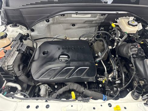 Used 2023 Chevrolet TrailBlazer LT w/ Convenience Package FWD image 76