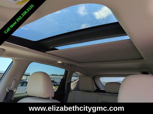Used 2024 Nissan Murano SL w/ Cargo Package FWD image 22