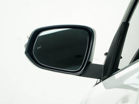 Used 2023 Toyota 4Runner SR5 Premium w/ Moonroof Package RWD image 15