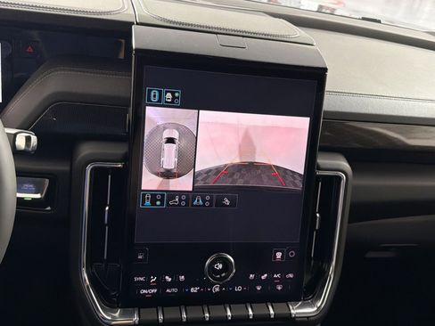 New 2026 GMC Yukon Elevation w/ Elevation Premium Package image 19