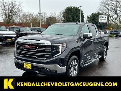 New 2025 GMC Sierra 1500 SLT w/ SLT Premium Package