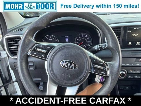 Used 2021 Kia Sportage LX AWD/4WD image 19