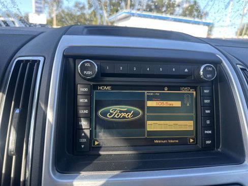Used 2009 Ford Edge Limited image 17