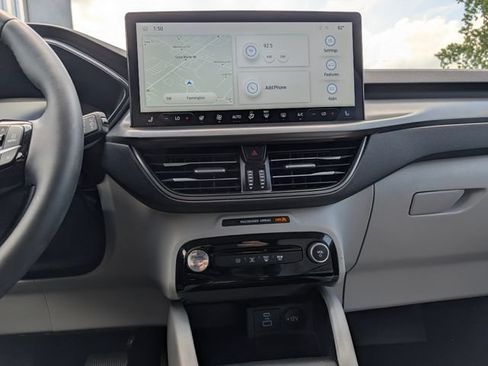 Used 2023 Ford Escape SE FWD image 19