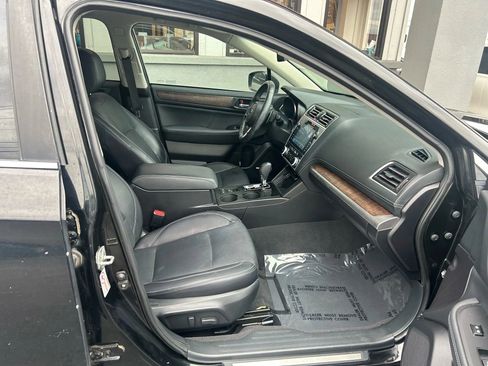 Used 2018 Subaru Outback 2.5i Limited image 29