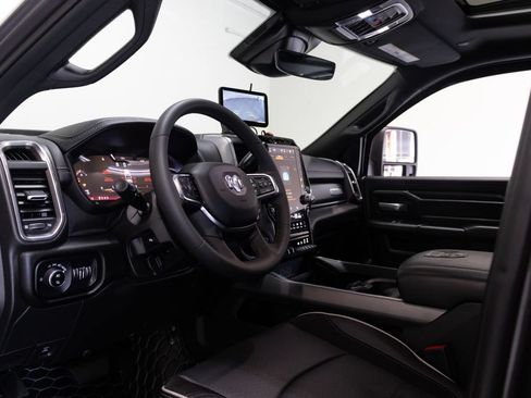 Used 2025 RAM 2500 Laramie w/ Night Edition AWD/4WD image 23