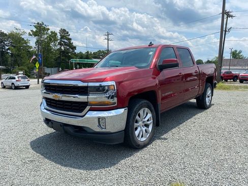 Used 2018 Chevrolet Silverado 1500 LT w/ All Star Edition image 7