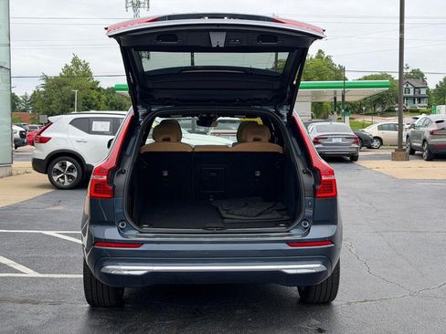 Used 2023 Volvo XC60 B5 Ultimate w/ Climate Package AWD/4WD image 5