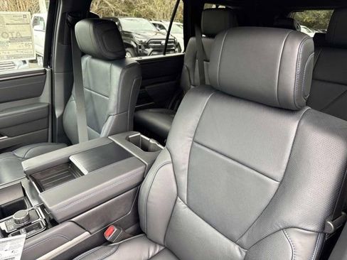 New 2026 Toyota Sequoia Platinum AWD/4WD image 11